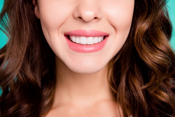 Cosmetic Dentistry Treatments For Teeth Color Correction