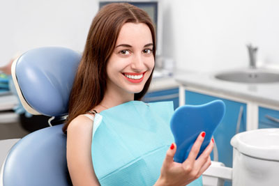 A Restoration Dentist Can Replace Your Missing Teeth